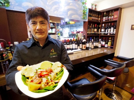 日本人の祖父を持つオーナーシェフの浦田アルドさん