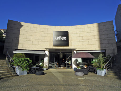 恵比寿で約20年営業している「アルフレックス東京」