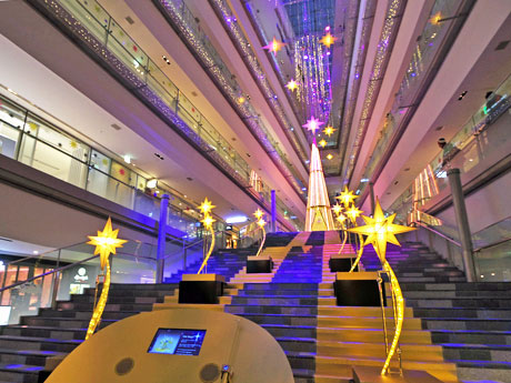 「星降るクリスマス」をテーマにしたイルミネーション