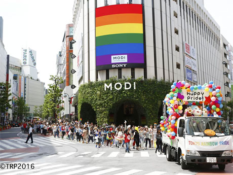 昨年行った際のパレードの様子