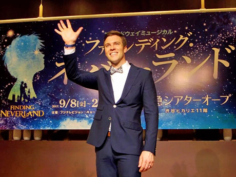 来日した主演俳優ビリー・ハーリガン・タイさん