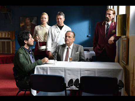 ベルリン国際映画祭で監督賞を受賞したフィンランドのアキ・カウリスマキ監督作「希望のかなた」より&copy; SPUTNIK OY, 2017