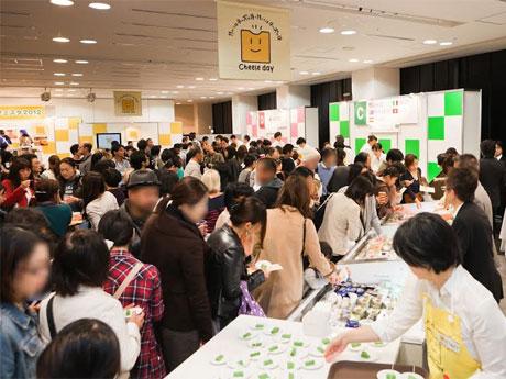 メーカーによるブース出展やステージ企画などを展開する（写真は過去開催時の様子）