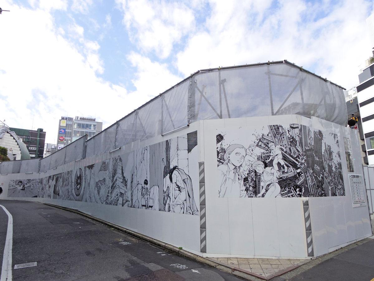 ペンギン通りから公園通りにかけて掲出している作品