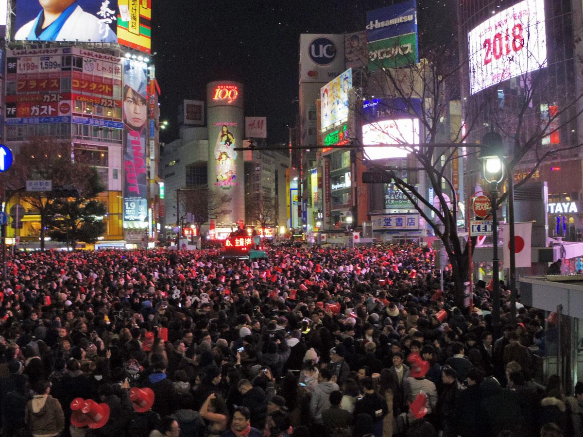 10秒前からのカウントダウン後2018年を迎えた