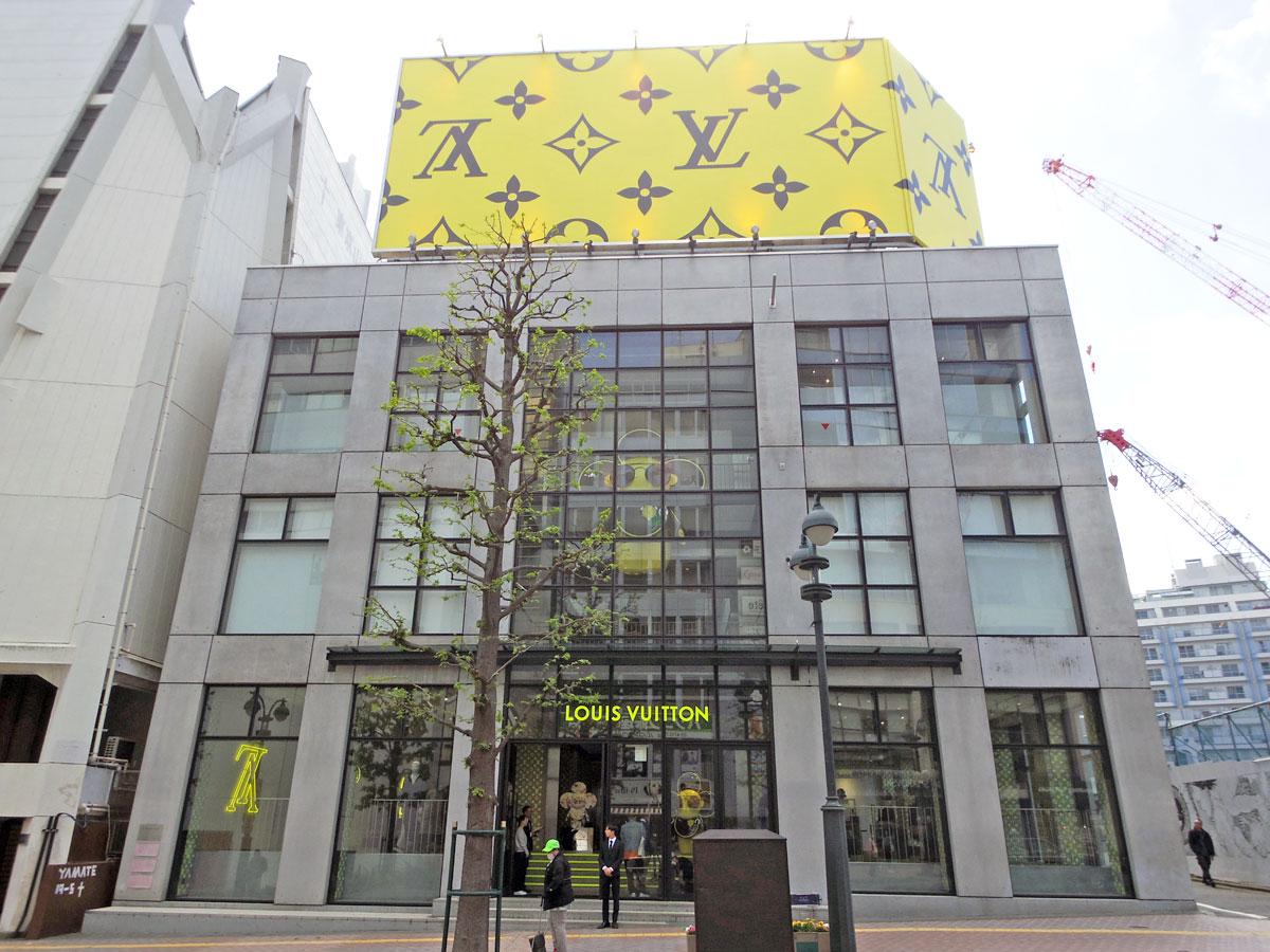 公園通りにオープンしたポップアップショップの外観