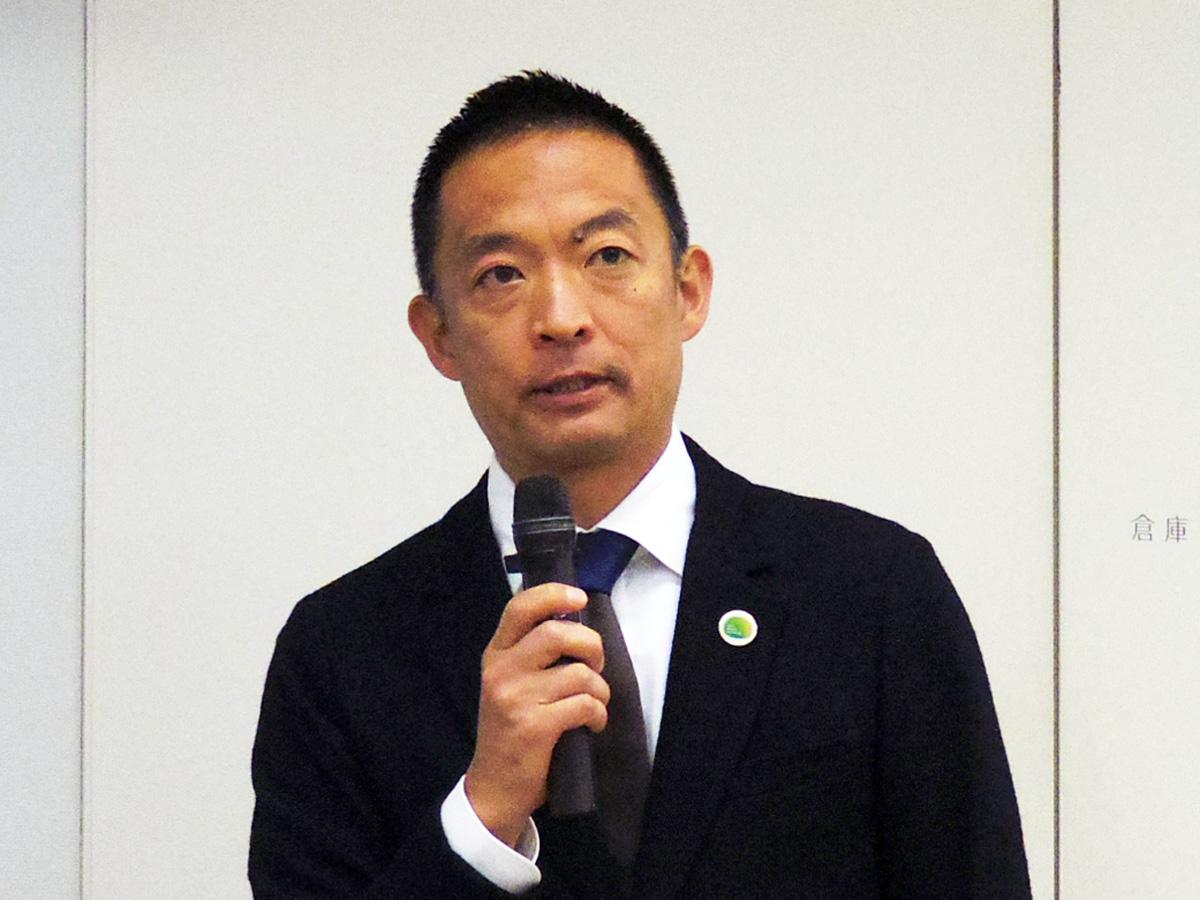 コメントを発表した長谷部健渋谷区長（写真＝23日の記者会見で）