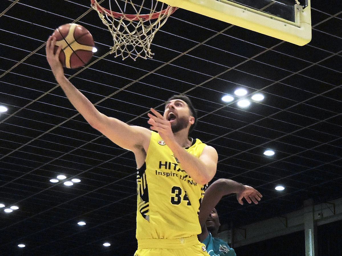 33点を量産したライアン・ケリー選手