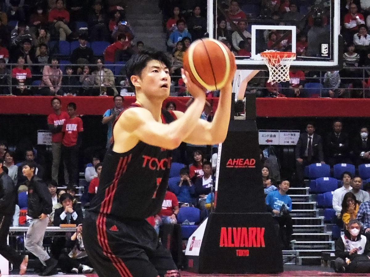 3ポイントシュート6本を含む24点をマークした安藤誓哉選手