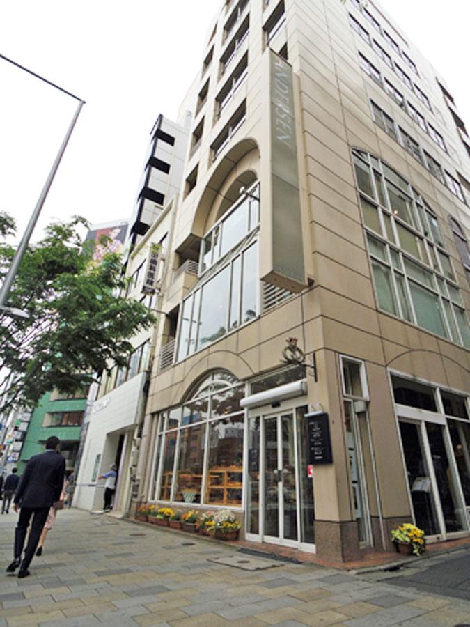 47年表参道エリアで営業していた「青山アンデルセン」（2017年撮影）