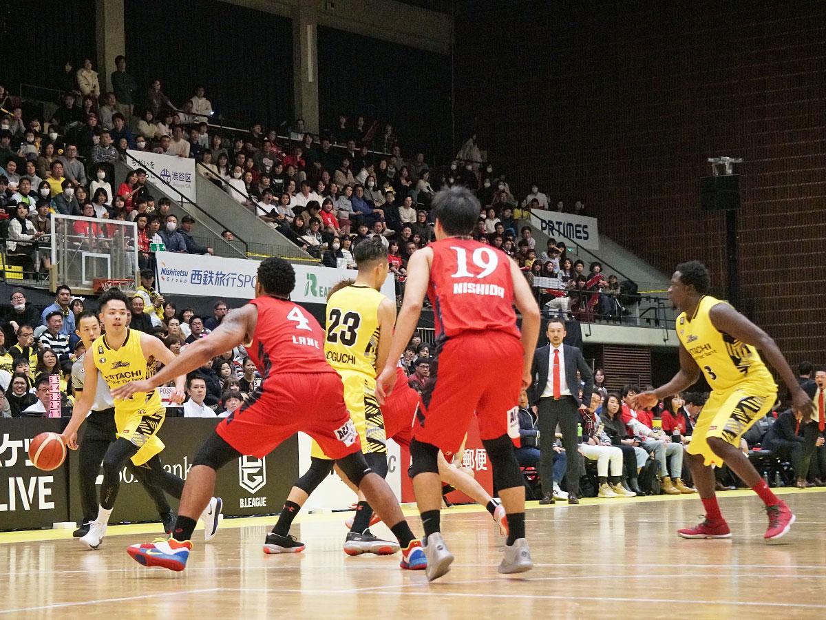 今までに無い組み合わせも試したサンロッカーズ渋谷（黄色いユニホーム）