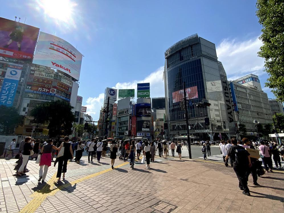 人手が戻りつつある渋谷駅前