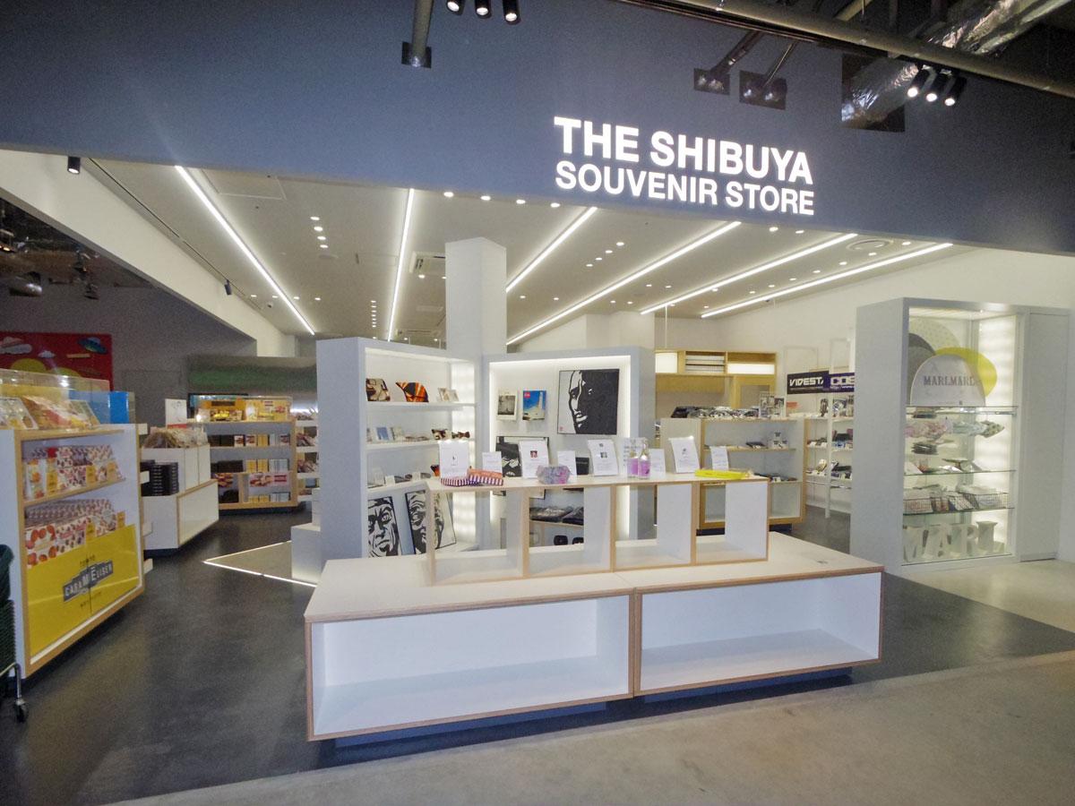 「THE SHIBUYA SOUVENIR STORE」の店頭
