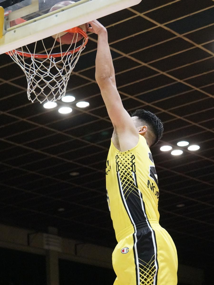 「気持ちが盛り上がって」ダンクを決めた野口大介選手