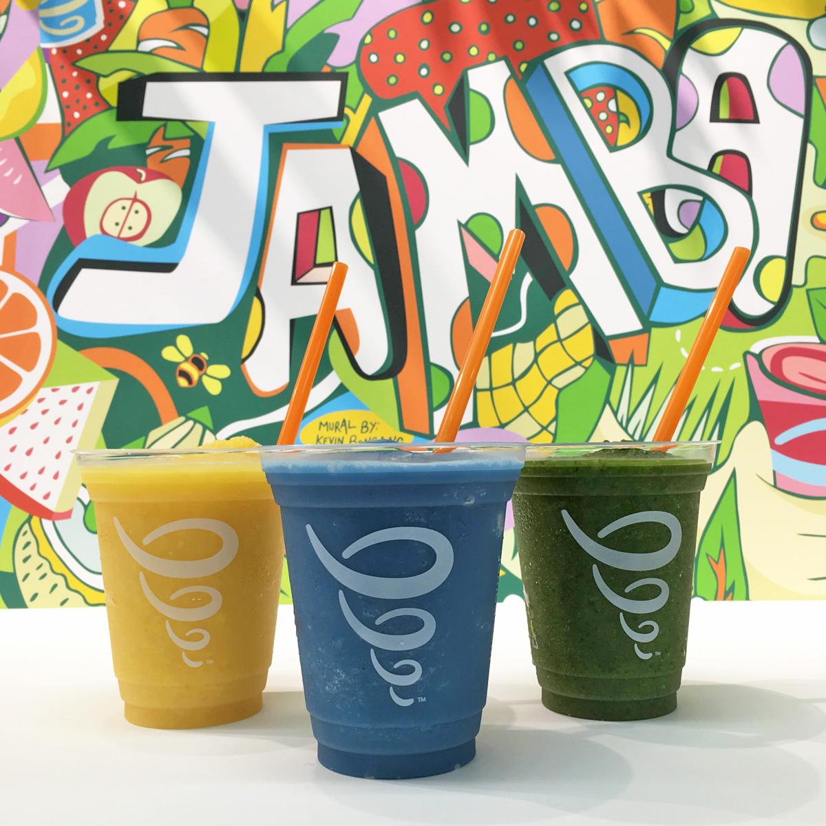 フローズンの果物・野菜、濃縮100％ジュースを使うスムージー