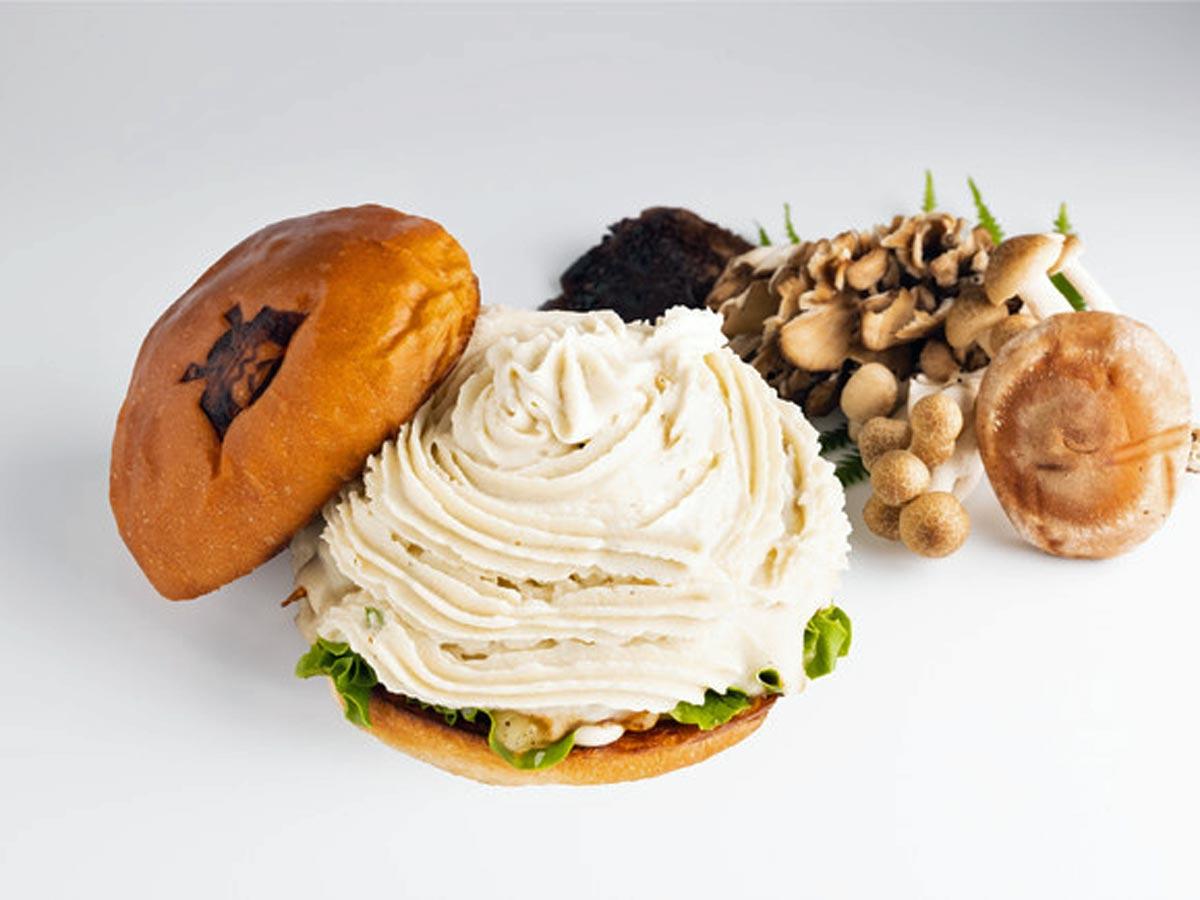 「香茸と3種のクリームバーガー」のイメージ