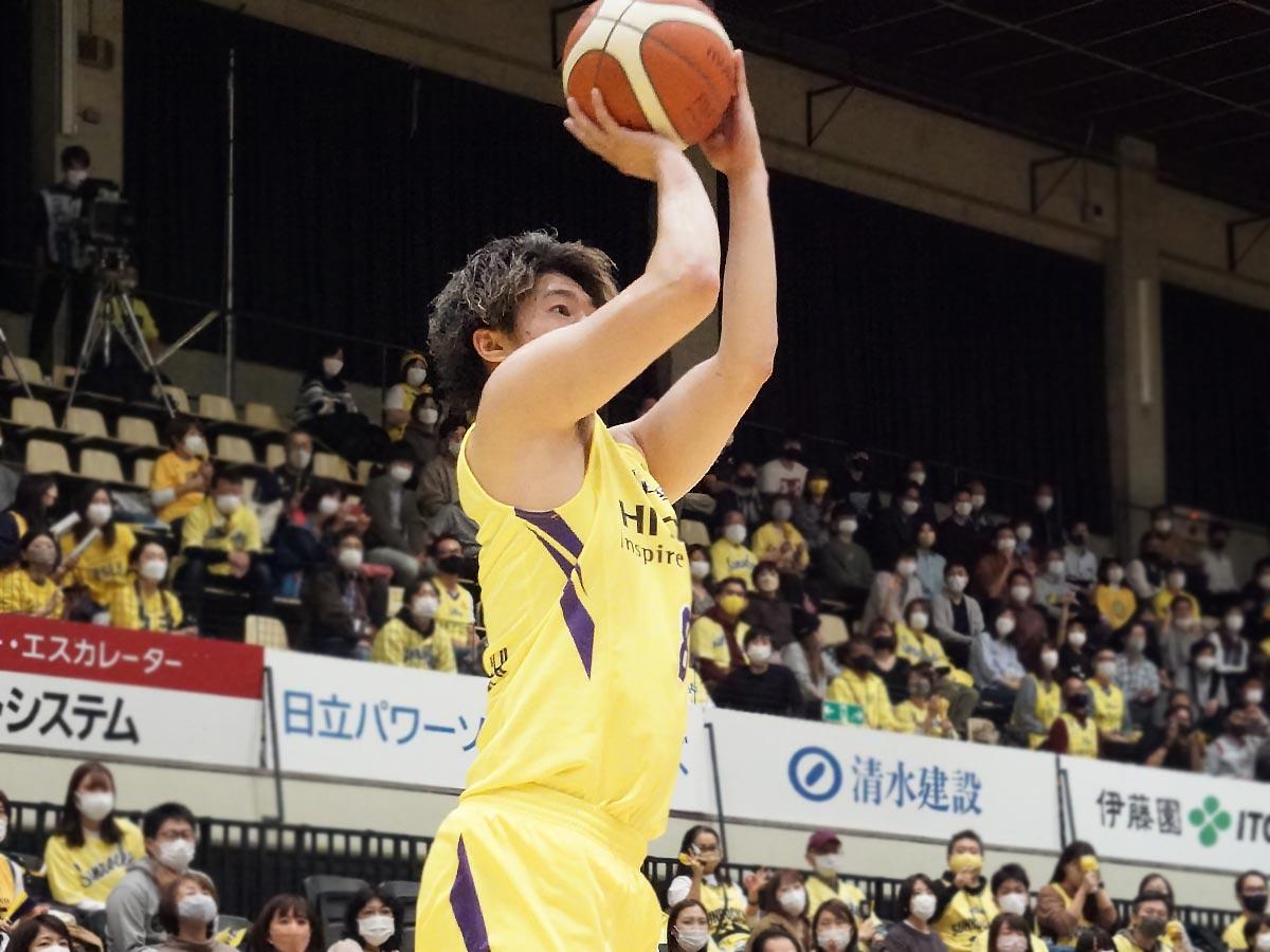 4本の3ポイントシュートなど20得点を挙げた高橋耕陽選手