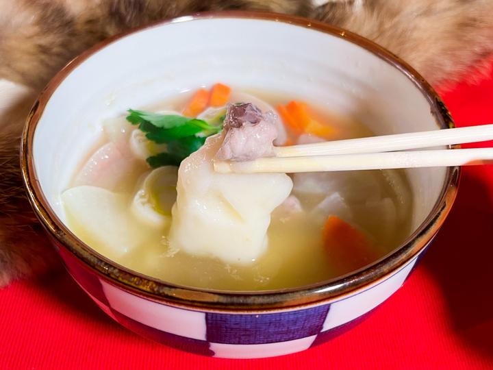 ウサギの骨でスープを取った「うさぎの雑煮」