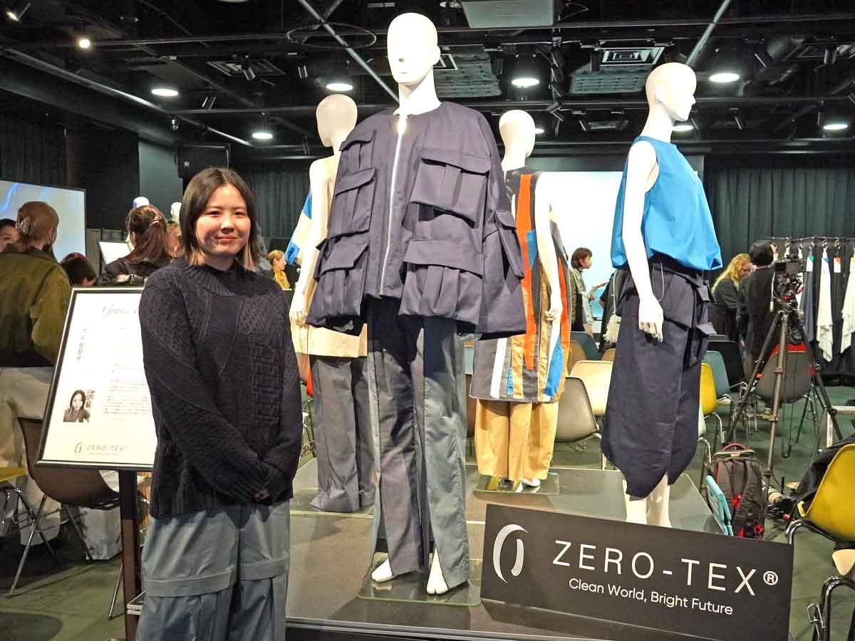 グランプリを受賞した池上智慧子さん（写真左）が手がけた作品