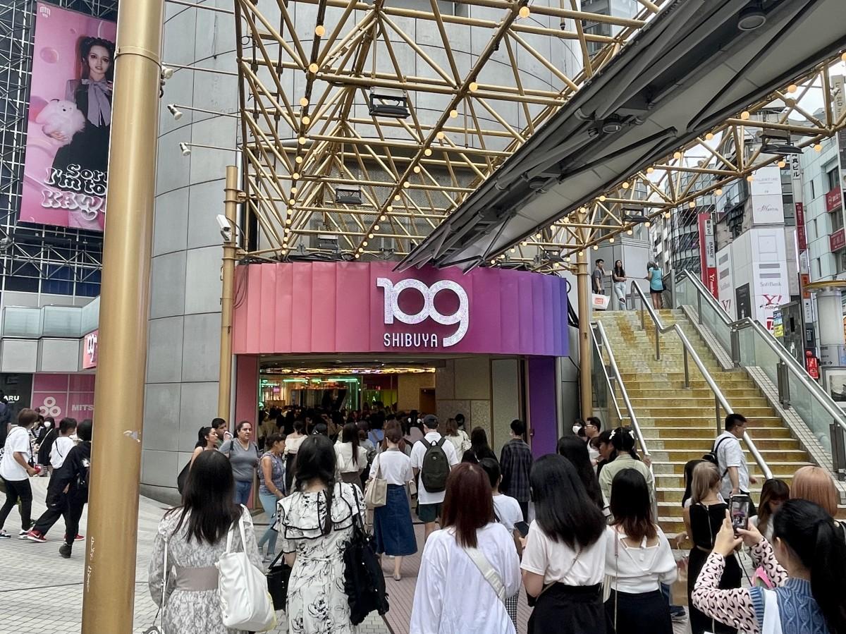 営業を再開した「SHIBUYA109渋谷店」のエントランス付近（9月23日撮影）