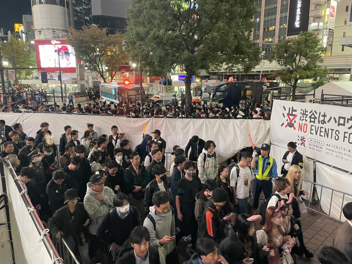 昨年のハロウィーン当日、渋谷駅周辺の様子