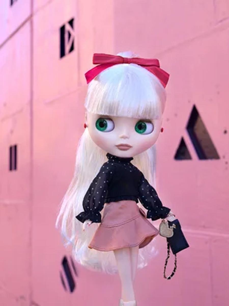 ブライスドールBLYTHE and HASBRO and all related trademarks and logos are trademarksd of Hasbro, Inc. &copy;2024 Hasbro. Licensed by Hasbro.  Photography by Cross World Connections, Ltd.