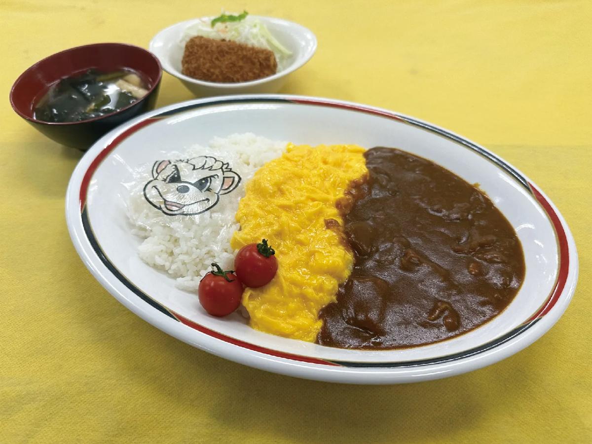 「サンロッカーズオムカレー＆俵メンチカツ」
