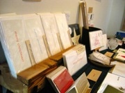 books mobloで行われている「クリスマスカッパン展」の様子