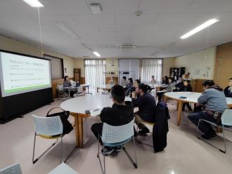 昨年度のNPO講座「活動資金のつくり方を学ぶ」の様子（写真提供＝ちがさき市民活動サポートセンター）