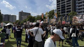 福岡発の肉料理を集めたグルメイベント「第77回 肉肉パーク」が11月6日～8日の3日間、辻堂の神台公園（藤沢市辻堂神台1）で開かれる。