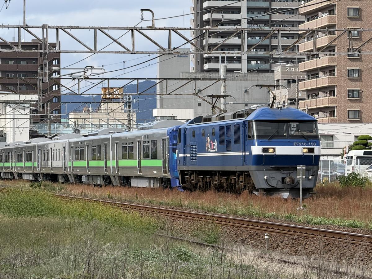 739系第2編成を甲種輸送する様子