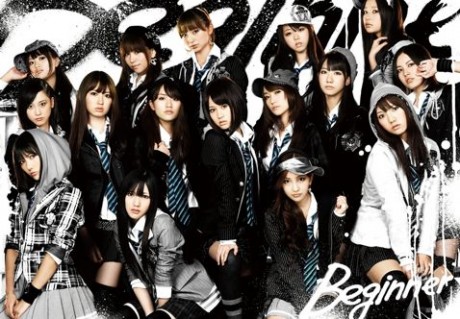 曲「Beginner」の選抜メンバー。写真中宮澤佐江さん、河西智美さん、渡辺麻友さんの3人が11月に来星する。