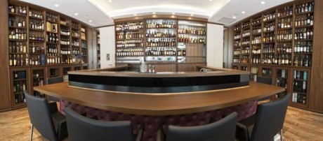 「Fine Spirits By La Maison du Whisky」店内