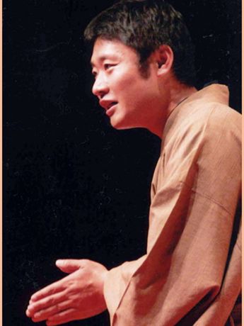 今年二つ目に昇進したばかりの立川志の春さんがシンガポールにやってくる。