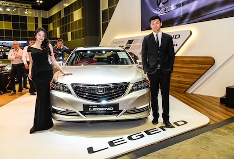 シンガポール・モーターショー2016でローンチされたホンダ・レジェンド