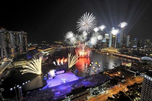 シンガポール マリーナエリアで ナショナルデーパレード リハーサル シンガポール経済新聞