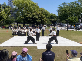 隅田公園で「すみだパークフィットネス」　芝生広場で運動や健康体験楽しむ