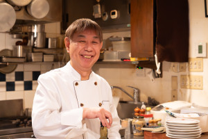 立川のダイニングバー「セルフィッシュ」が20周年　フレンチ出身シェフによる「メニューがない店」
