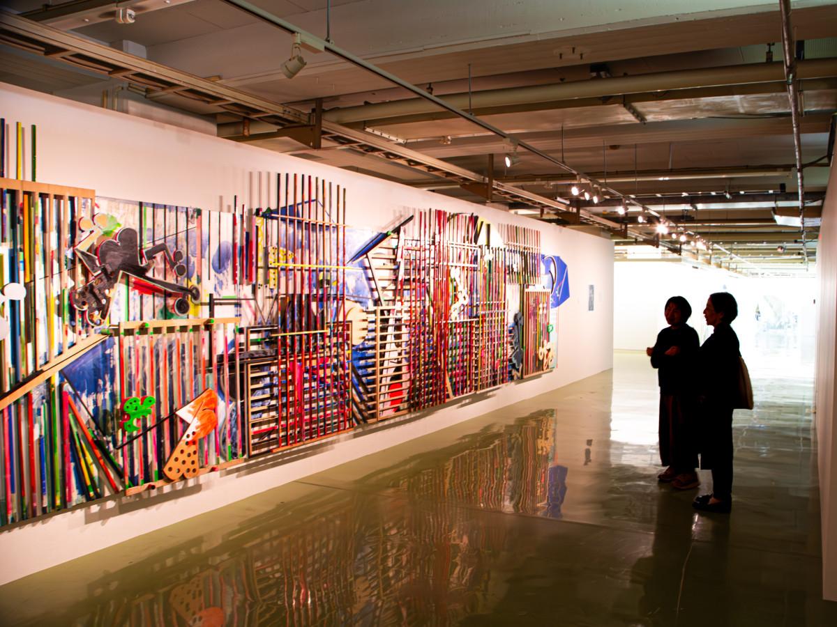 大型の作品も並ぶ会場