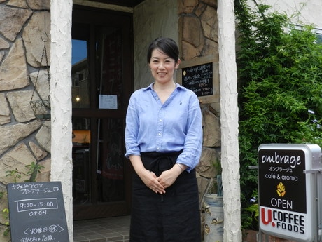 店主の島本さん