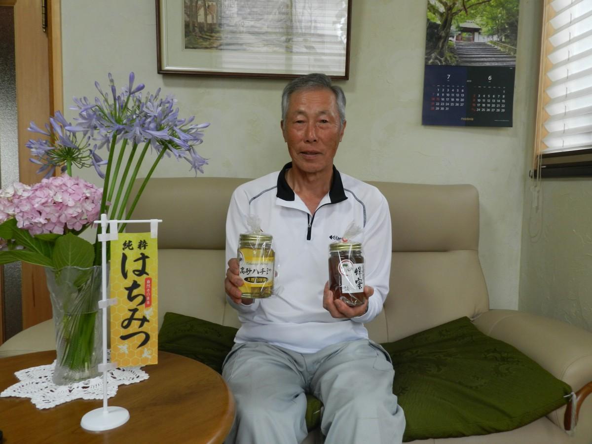 高砂はちみつをPRする松井さん