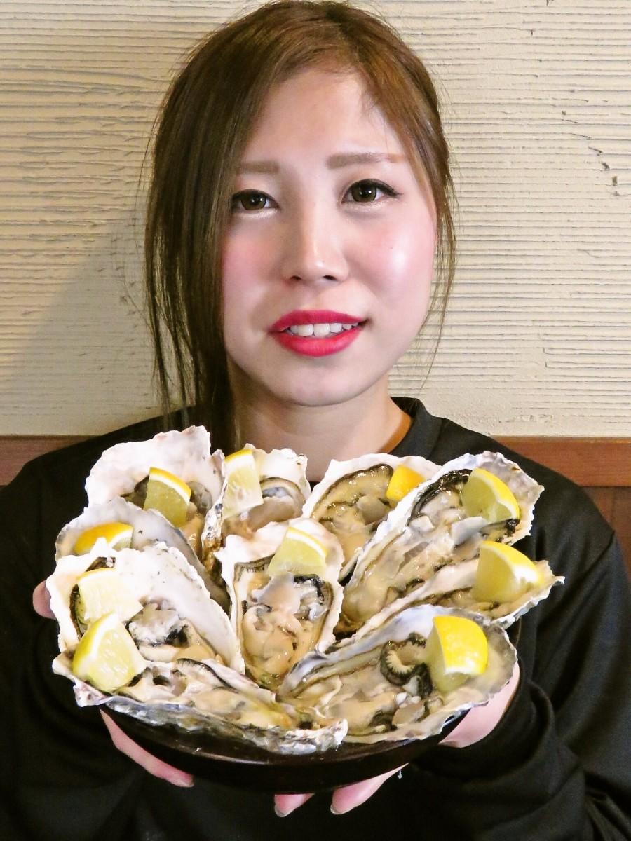 牡蠣とスタッフ