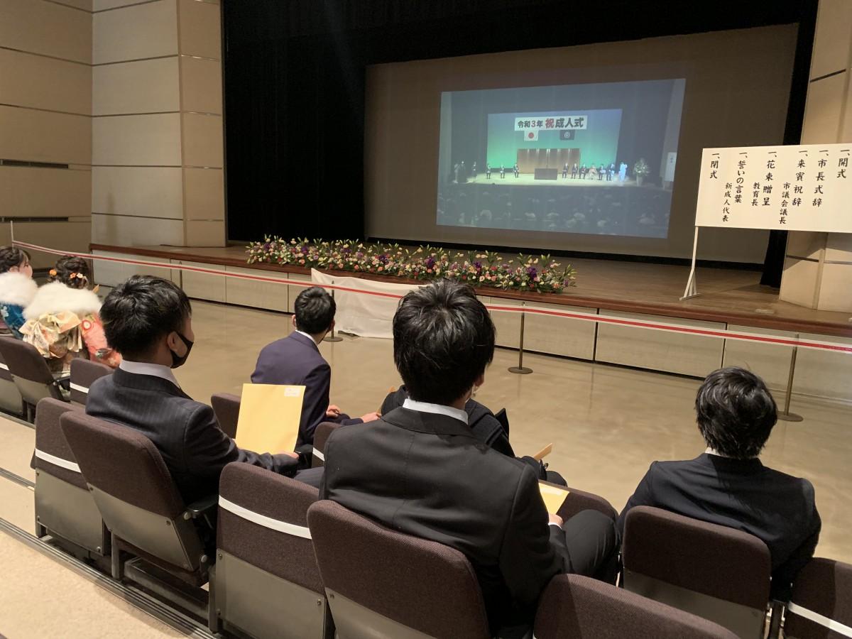 高砂市文化保健センターでのモニター中継会場