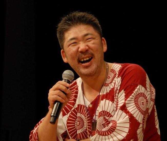 講演する中村文昭さん