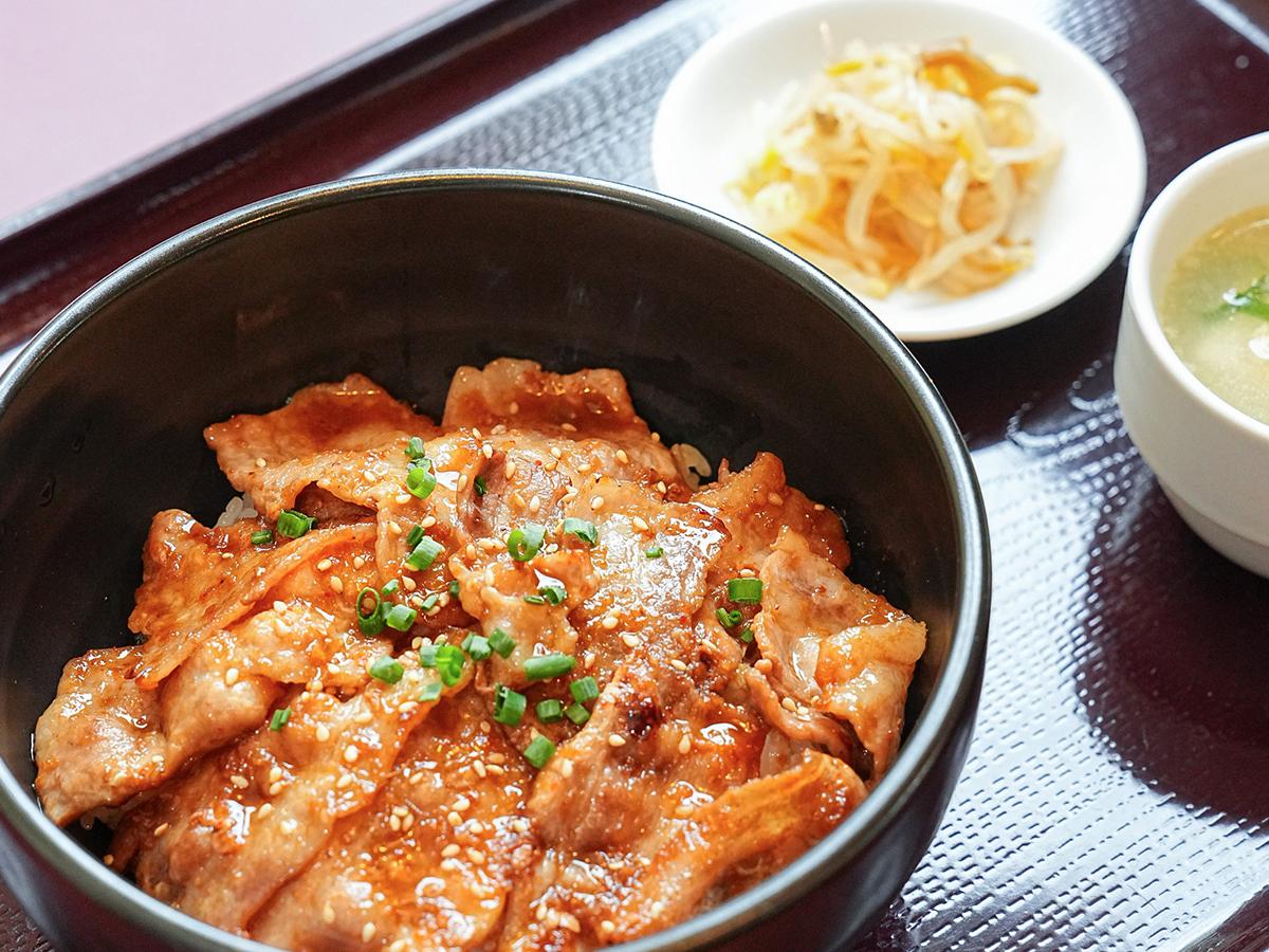 「焼肉小川」のたれを使った「焼肉丼」