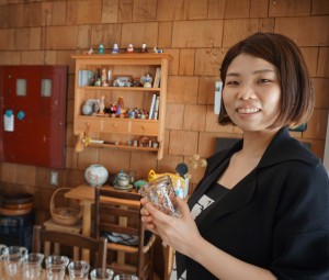 富山・高岡市出身の漫画家・鶴谷香央理さんインタビュー　「メタモルフォーゼの縁側」原作者