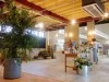 富山・氷見の老舗酒屋がリニューアル ワインや酒の新たな楽しみ方提案