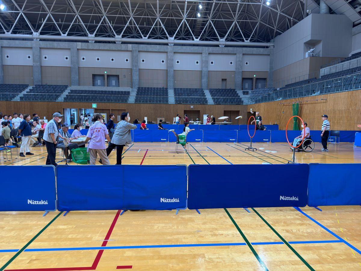 フライングディスクの体験の様子