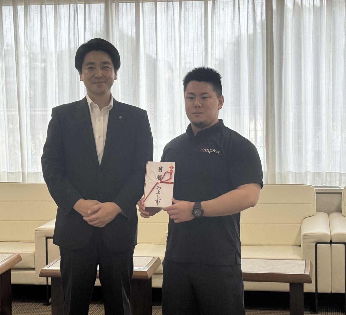 記念撮影の様子