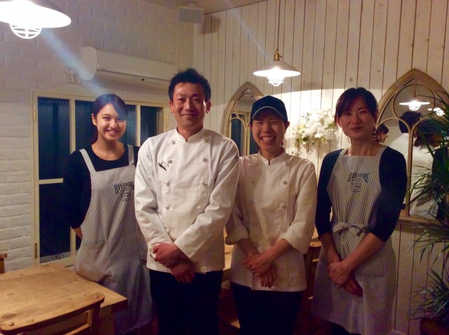 根津のカフェ&ダイニング「ビストア」が開店から半年 ジェラートに自信